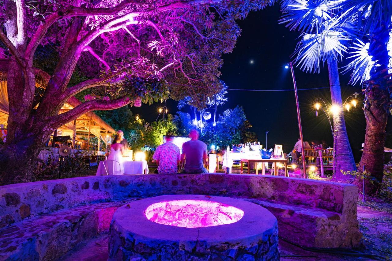 Devi Kampot Resort At Phum กำปอต ภายนอก รูปภาพ