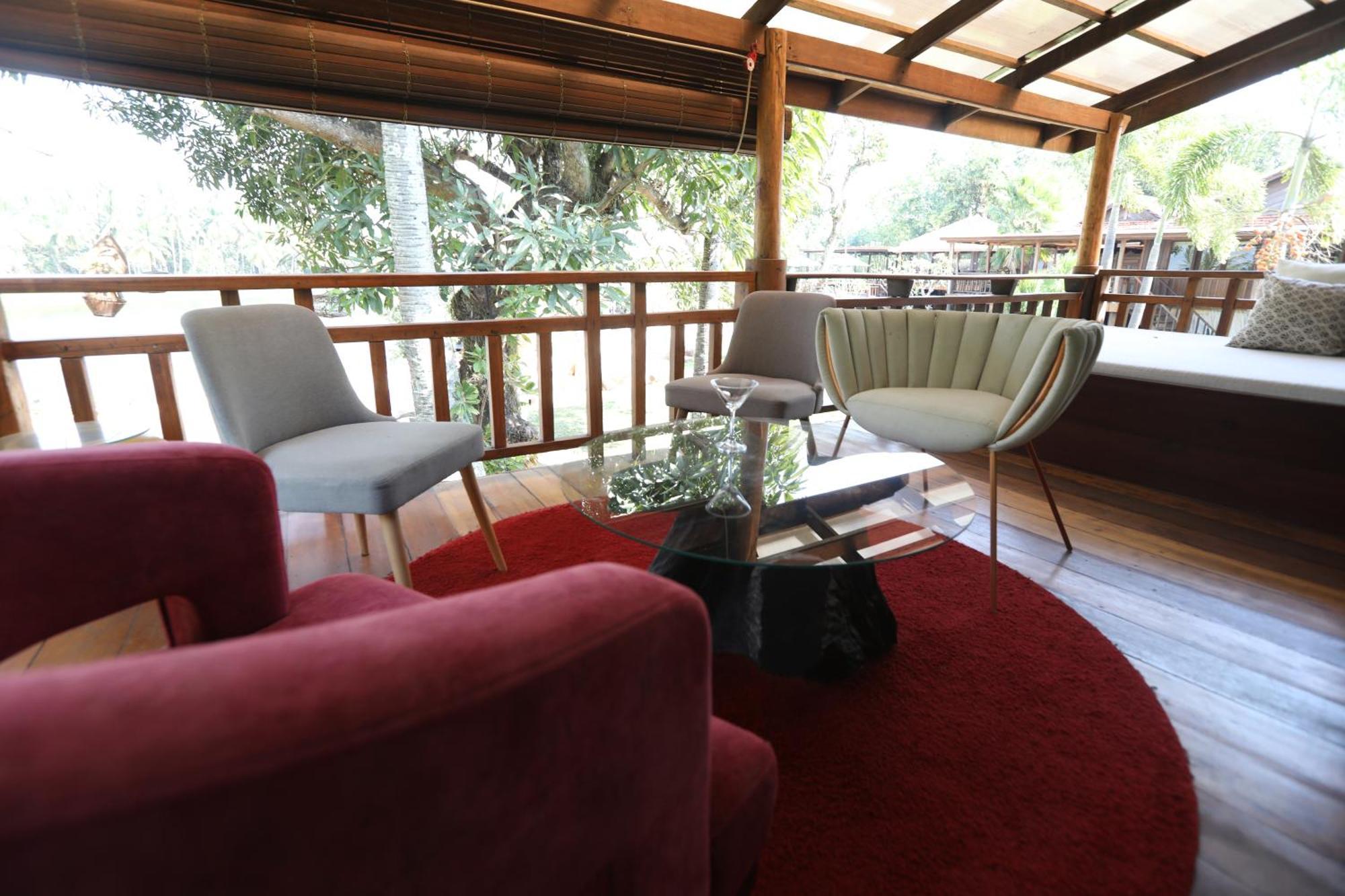 Devi Kampot Resort At Phum กำปอต ภายนอก รูปภาพ
