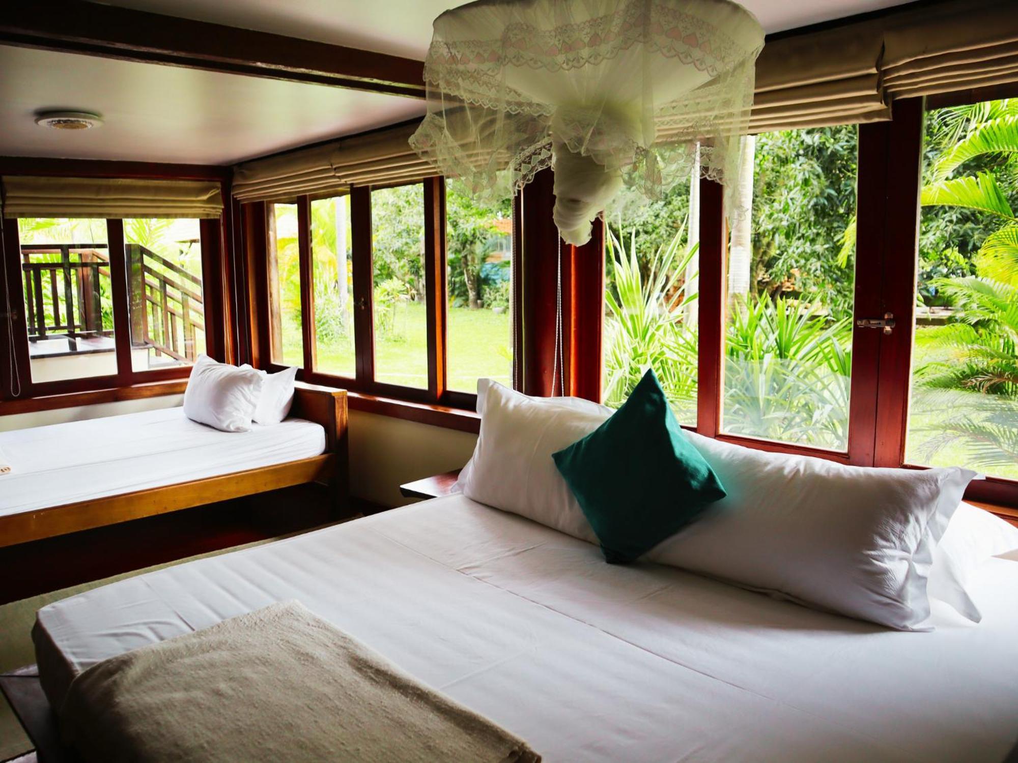 Devi Kampot Resort At Phum กำปอต ภายนอก รูปภาพ