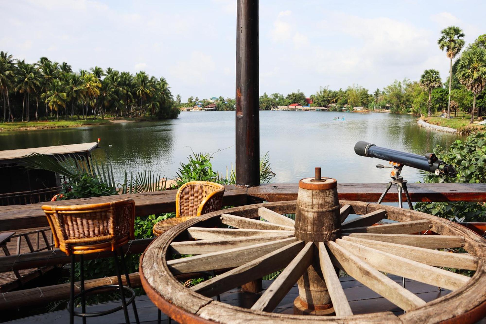 Devi Kampot Resort At Phum กำปอต ห้อง รูปภาพ